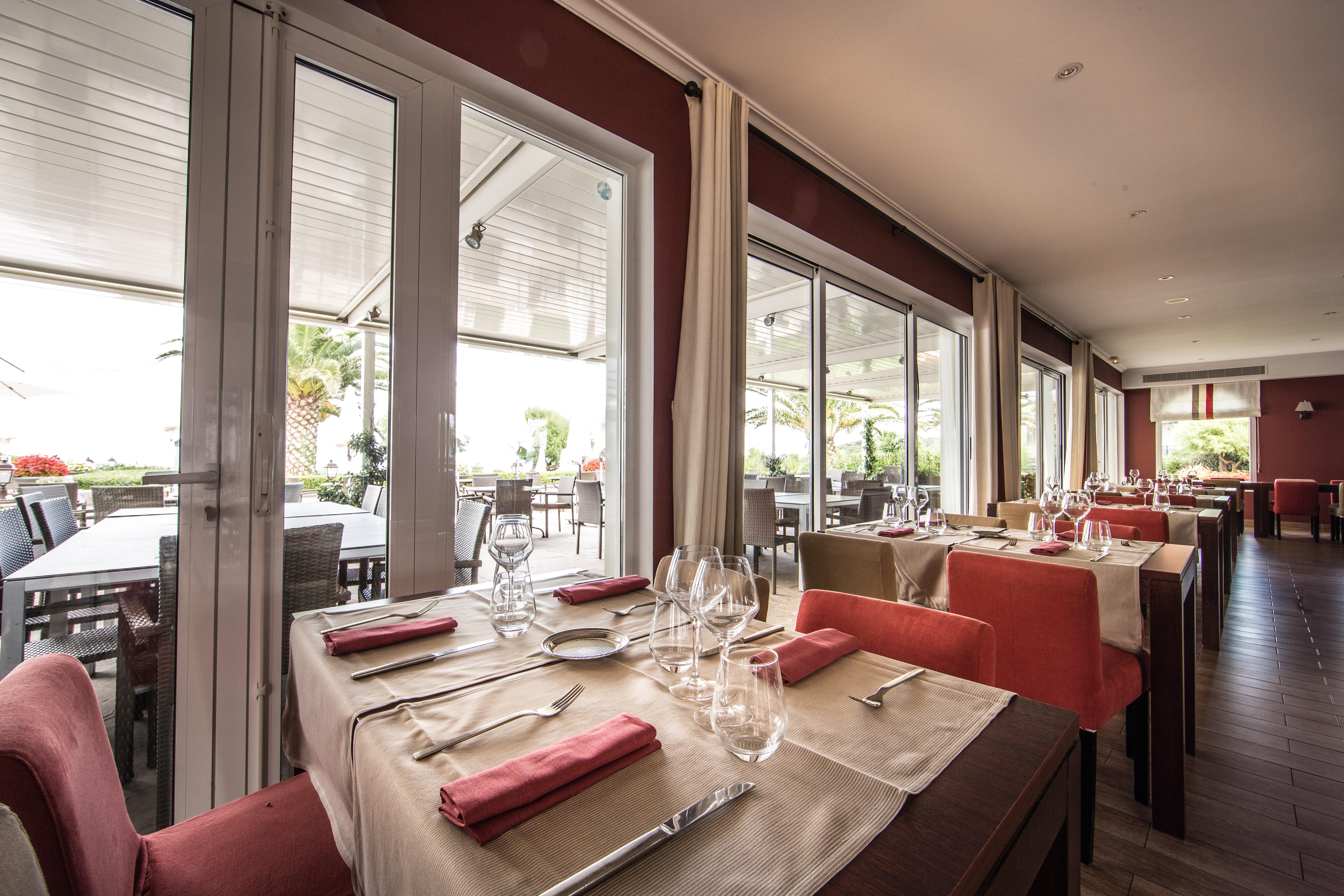 Hotel La Reserve 4*